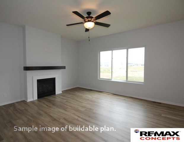 967 W Avondale Street, Lincoln, NE 68523