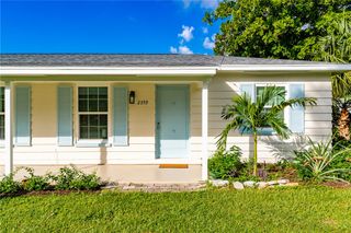 2359 De Soto Avenue, Vero Beach, FL 32960