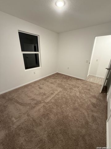 1030 SNEDEKER DR, San Antonio, TX 78221