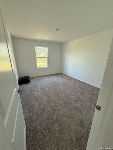 1030 SNEDEKER DR, San Antonio, TX 78221