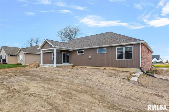 1100 Lightstone Court, Sherman, IL 62684