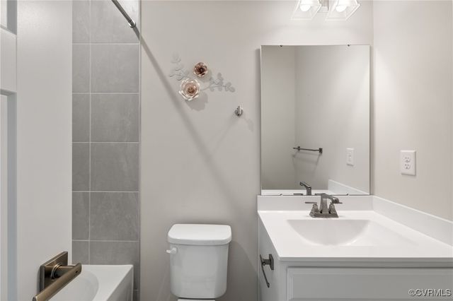 1665 Ewing Park Loop, Midlothian, VA 23113