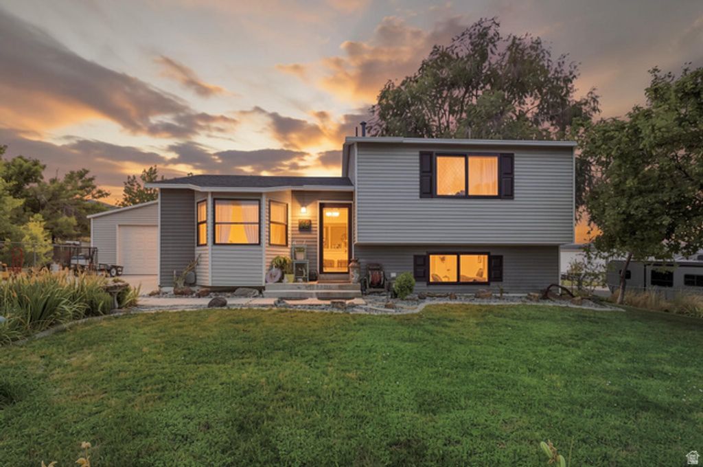 697 W 3 O'CLOCK DR, Tooele, UT 84074 — exterior