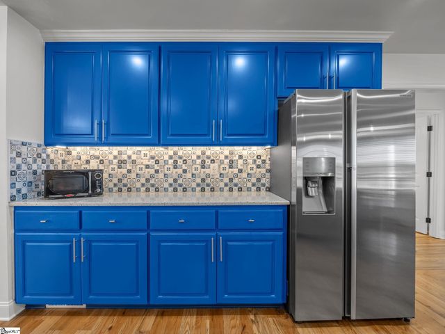 335 War Emblem Drive, Boiling Springs, SC 29316