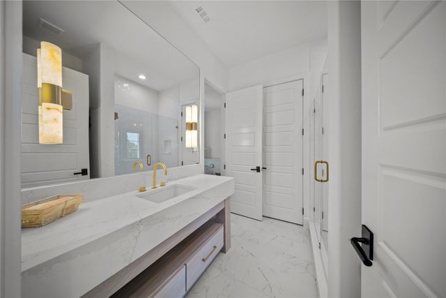 2400 Oak Bend Court, Southlake, TX 76092