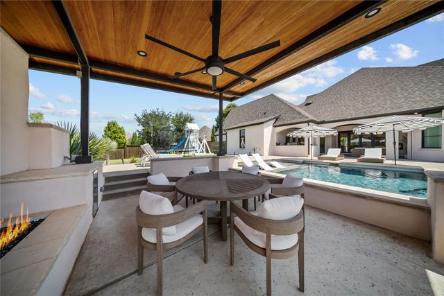 2400 Oak Bend Court, Southlake, TX 76092