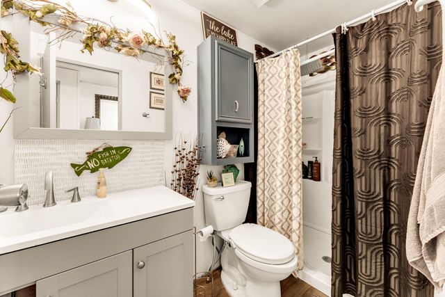 46 Pink Dogwood Trail, Kimberling City, MO 65686