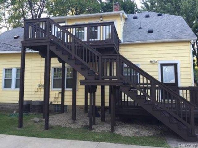 1314 E 12 Mile Road, Royal Oak, MI 48073