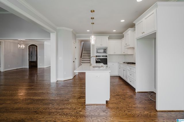 1001 COLUMBIA CIRCLE, Birmingham, AL 35242