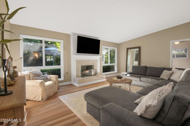 3109 Rollings Avenue, Thousand Oaks, CA 91360