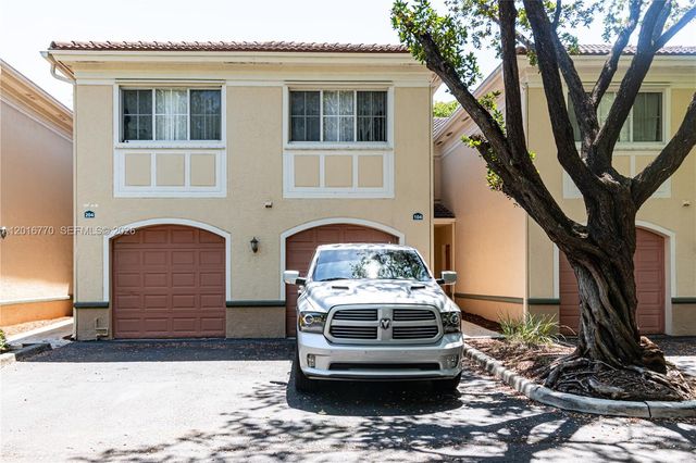 2482 Centergate Dr 104, Miramar, FL 33025