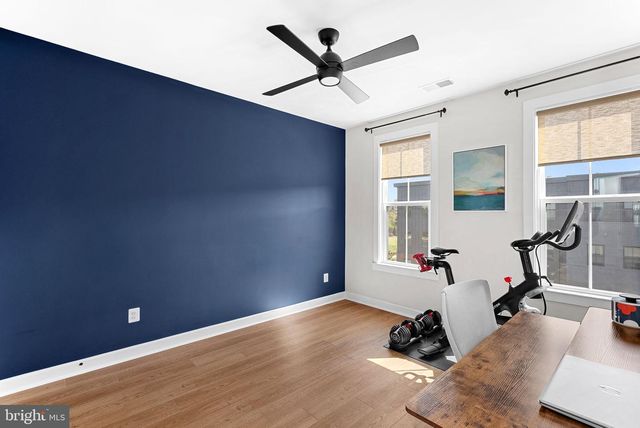 2240 WOODLAND GAP TER, Herndon, VA 20171
