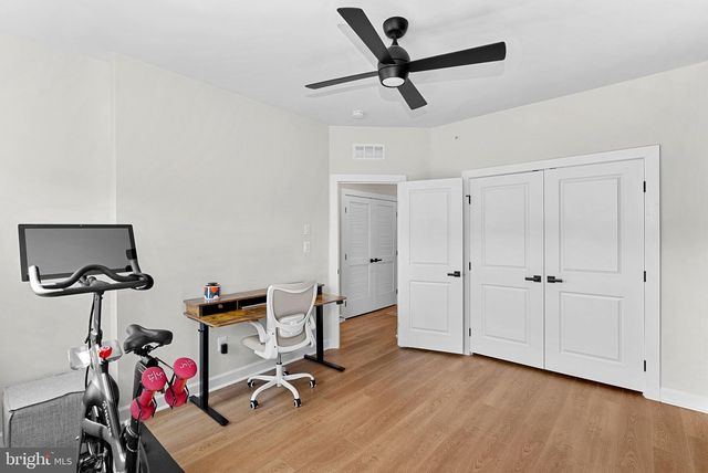 2240 WOODLAND GAP TER, Herndon, VA 20171