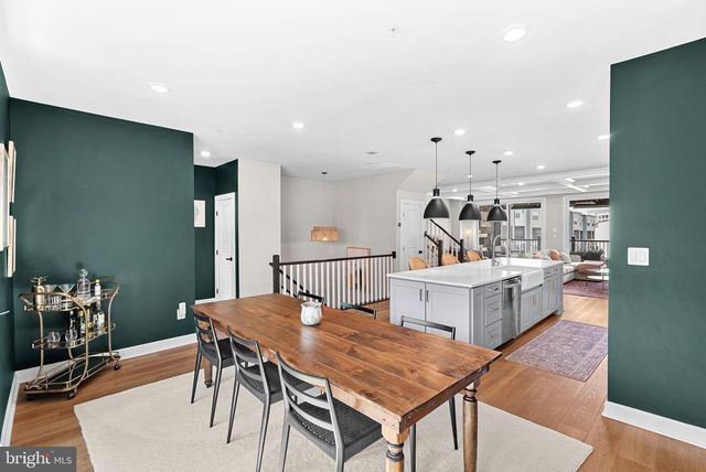 2240 WOODLAND GAP TER, Herndon, VA 20171