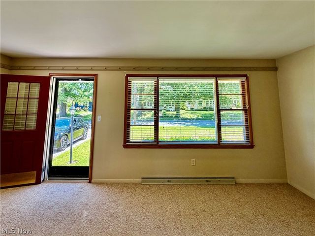 4309 State Road, Ashtabula, OH 44004