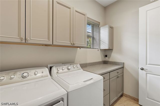28433 Capraia DR, Bonita Springs, FL 34135