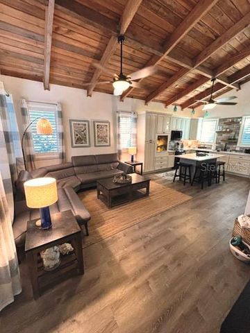 525 LEXINGTON STREET, Dunedin, FL 34698