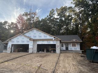 1515 W Addison Way, Muskegon, MI 49445