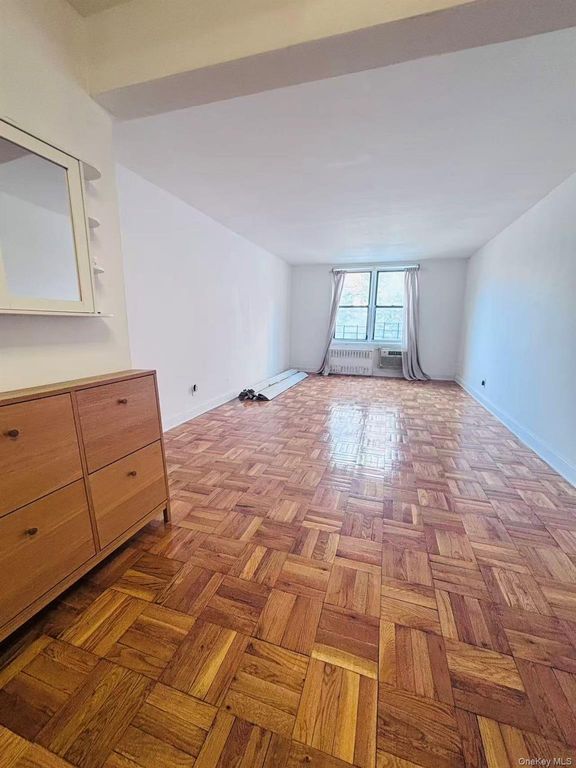 137-40 45TH Avenue 1F, Flushing, NY 11355 — photo 4
