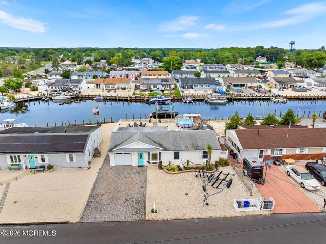 107 Irvington Road, Barnegat, NJ 08005