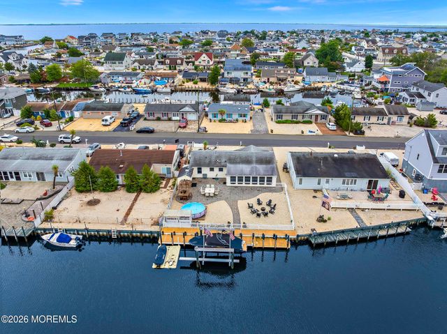 107 Irvington Road, Barnegat, NJ 08005