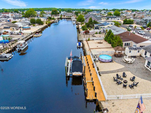 107 Irvington Road, Barnegat, NJ 08005