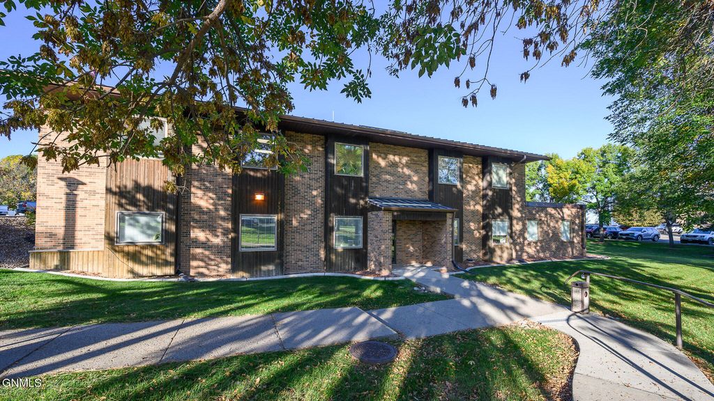 1720 Burnt Boat photo 3