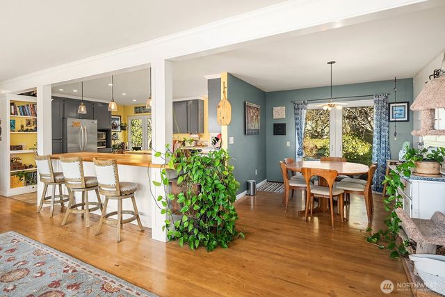 856 Stetson Ave, Kent, WA 98031