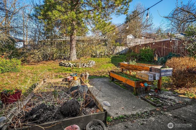 856 Stetson Ave, Kent, WA 98031