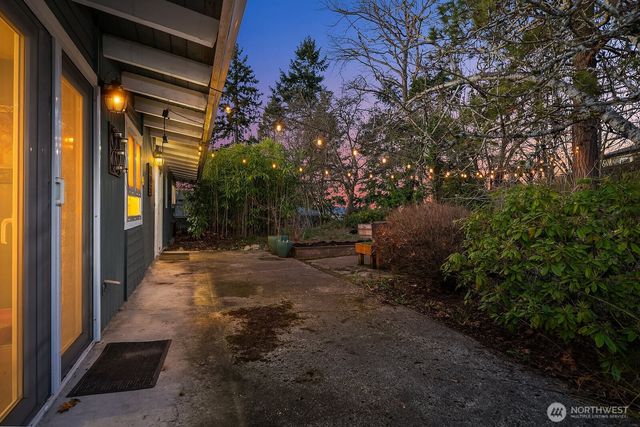 856 Stetson Ave, Kent, WA 98031