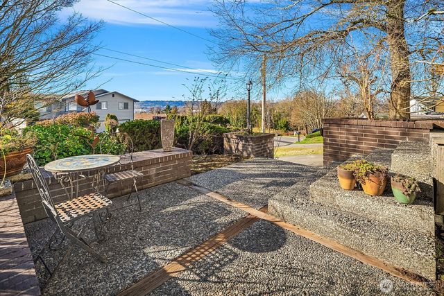 856 Stetson Ave, Kent, WA 98031