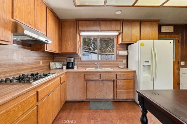 23672 Rocky Dell, Crestline, CA 92325