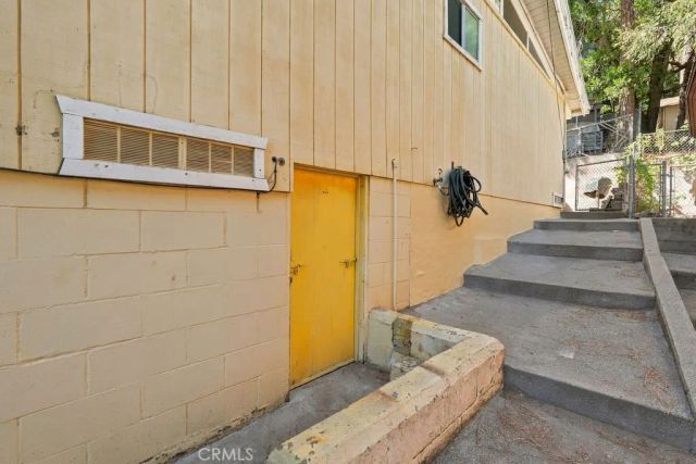 23672 Rocky Dell, Crestline, CA 92325