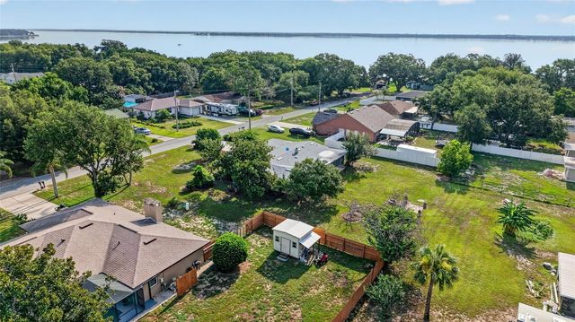 5216 SYDNEY ROAD, Fruitland Park, FL 34731