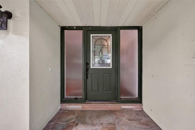 5216 SYDNEY ROAD, Fruitland Park, FL 34731