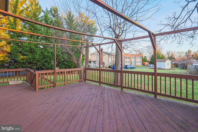 7617 7 MILE LN, Baltimore, MD 21208