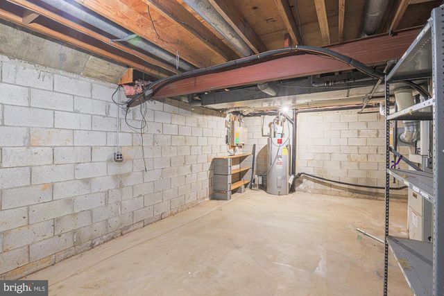 7617 7 MILE LN, Baltimore, MD 21208