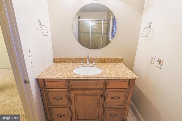 7617 7 MILE LN, Baltimore, MD 21208