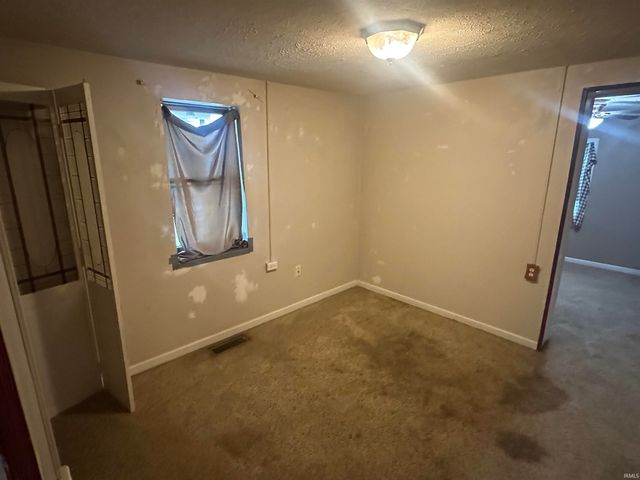 400 W Norway Road, Monticello, IN 47960