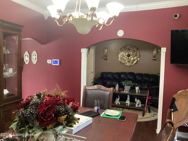 1225 S 32nd St, Louisville, KY 40211