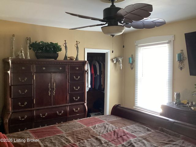 1225 S 32nd St, Louisville, KY 40211