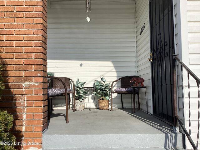 1225 S 32nd St, Louisville, KY 40211