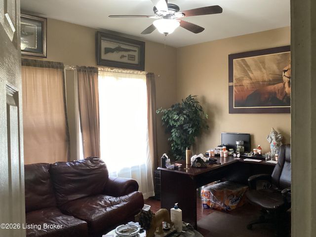 1225 S 32nd St, Louisville, KY 40211