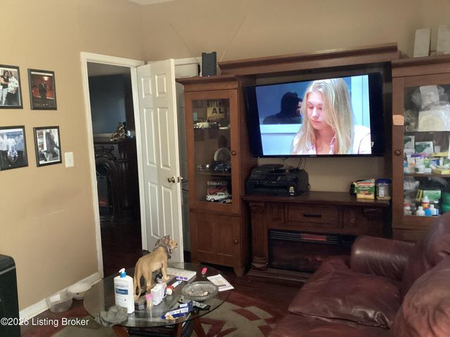 1225 S 32nd St, Louisville, KY 40211