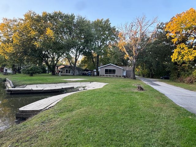 28542 S Walleye Lane, Wilmington, IL 60481