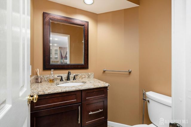 426 Sayre Drive, Plainsboro, NJ 08540