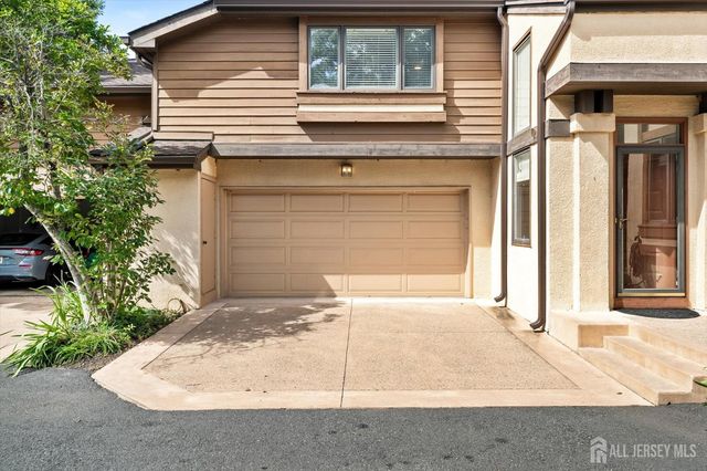 426 Sayre Drive, Plainsboro, NJ 08540