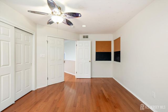 426 Sayre Drive, Plainsboro, NJ 08540