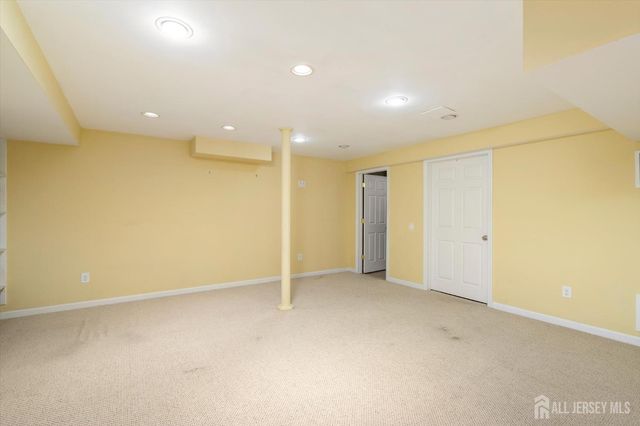 426 Sayre Drive, Plainsboro, NJ 08540