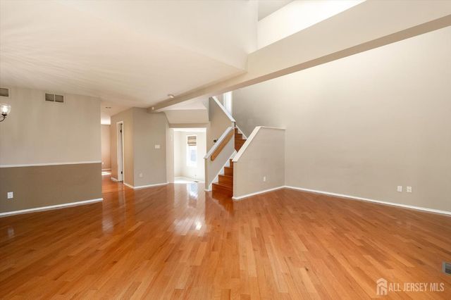 426 Sayre Drive, Plainsboro, NJ 08540